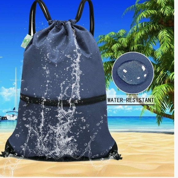 Backpack NWT - Picture 4 of 6